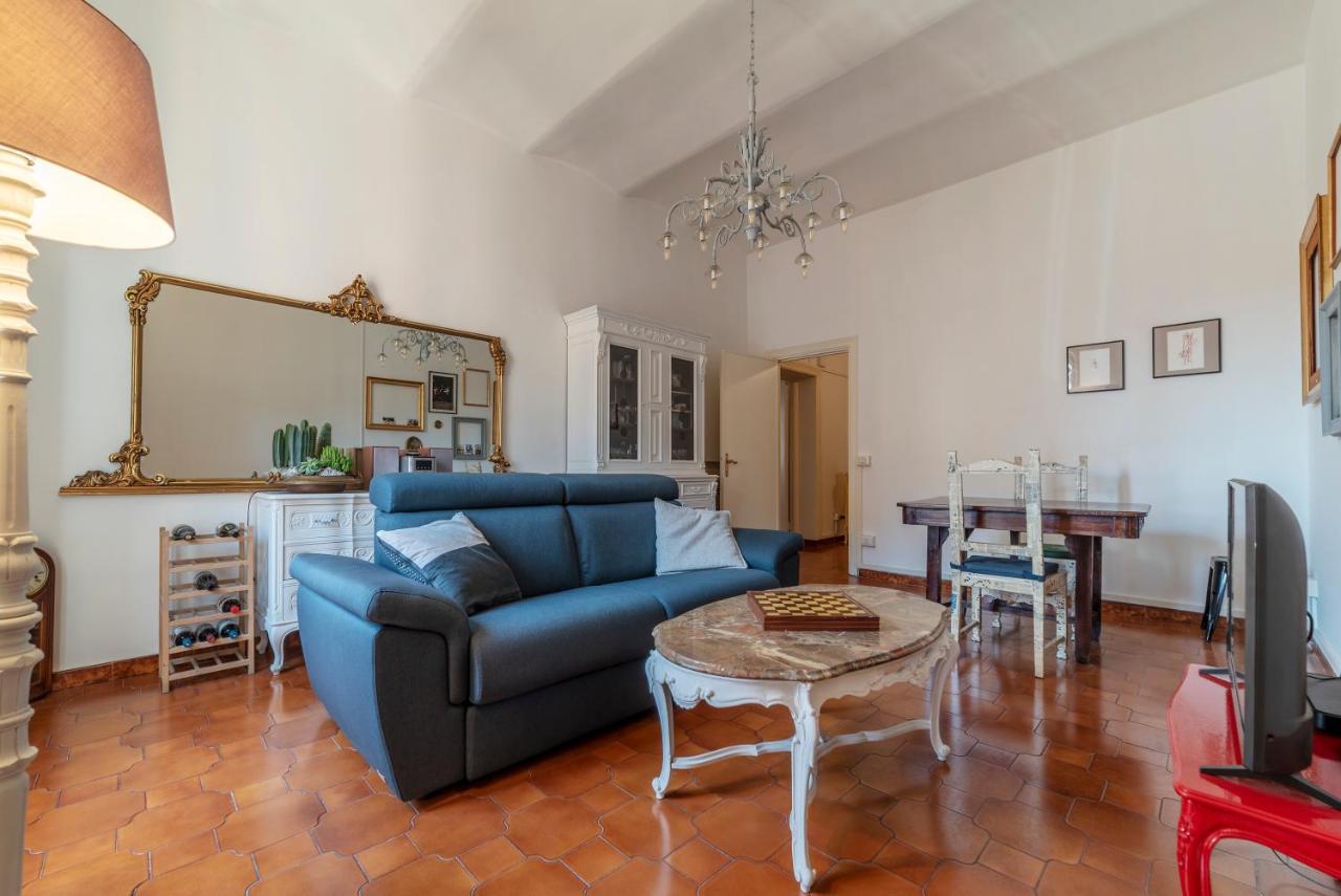Apartamento Santa Maria Maggiore Roomy And Bright Flat *